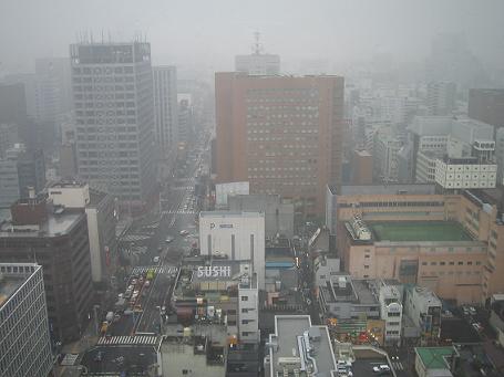 あいにくの雨模様。。。