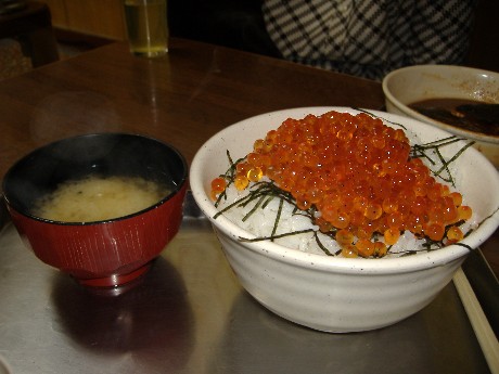 いくら丼