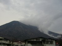 男体山から立ち上る雲