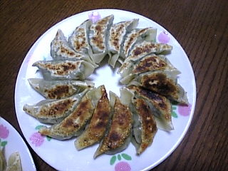 ギョーザ４