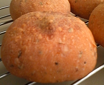 とまとパン～ｉｎフォンデュソース～