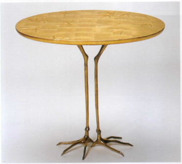 鳥の足のテーブル.JPG