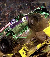 Monstertruck2_807285_SPT_5Z.jpg