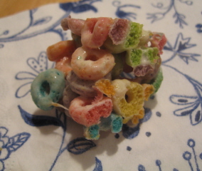 fruitloop crispy square.JPG