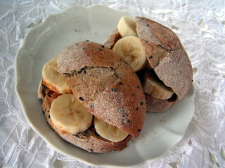 080317banana1.jpg