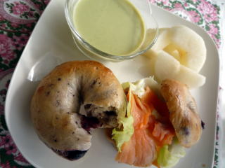 080822bagle22.jpg
