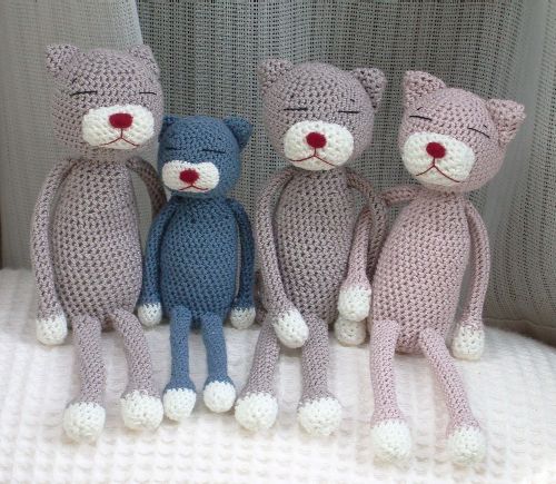 4ひきのあみねこ