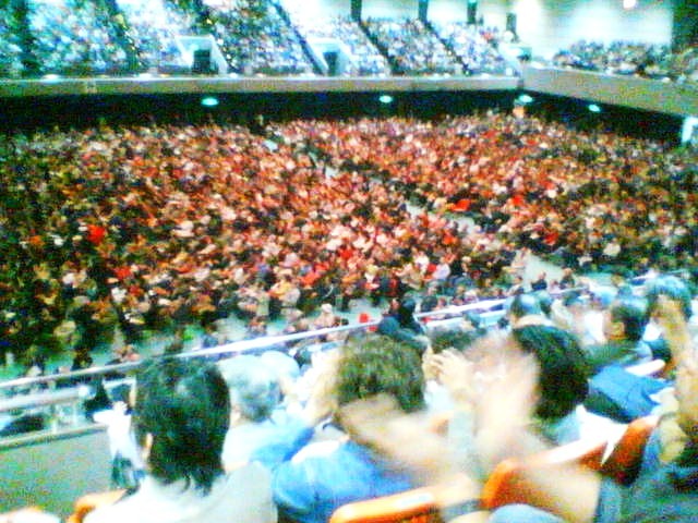 200804031929   府立体育館満席.jpg