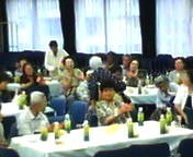 200706151417    どじょうすくい・フロアー.jpg