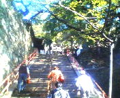 200710211222 厄払いの階段.jpg
