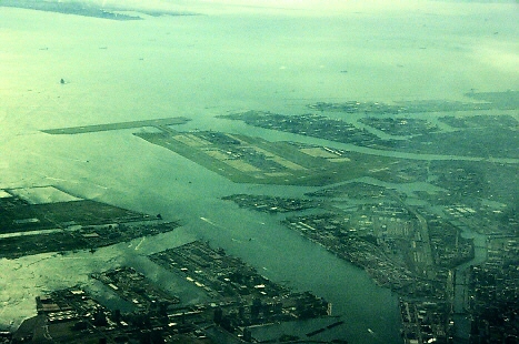 6.離陸してきた羽田空港