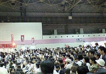 ひとひと