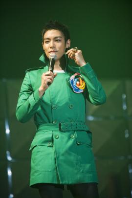 BIGSHOW T.O.P