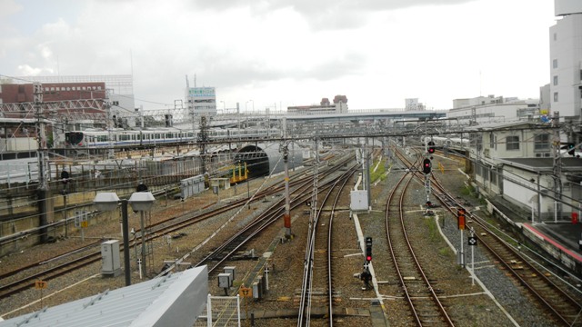 004天王寺駅跨線橋から.JPG