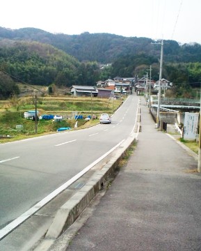 矢田寺への坂道.JPG