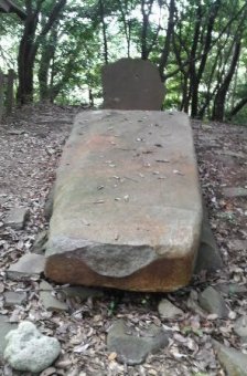 松岳山古墳 (3).JPG