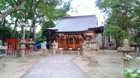 仲村神社 (2).jpg