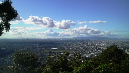 枚岡山展望台からの眺め.JPG