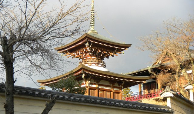 重願寺の塔.JPG