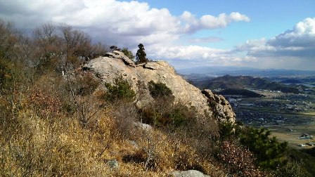 011高御位山頂上（小）.jpg