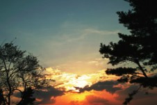 20111021山に沈む夕日.jpg