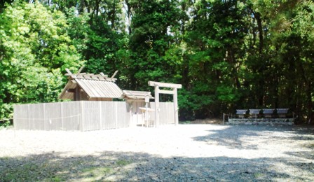 佐美長神社 (3).jpg