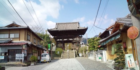 当麻寺・山門.JPG