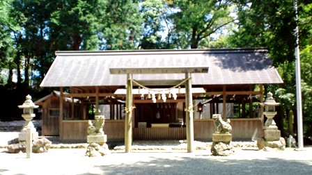 磯部神社 (2).jpg