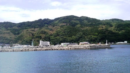 粟島・内浦港 (2).JPG
