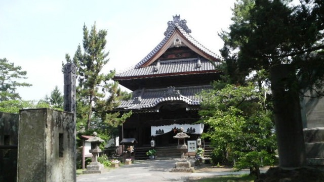 057信濃国分寺本堂.JPG