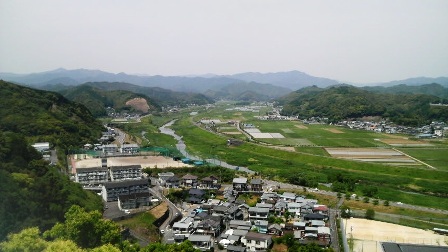 天守閣から後川を望む (2).JPG