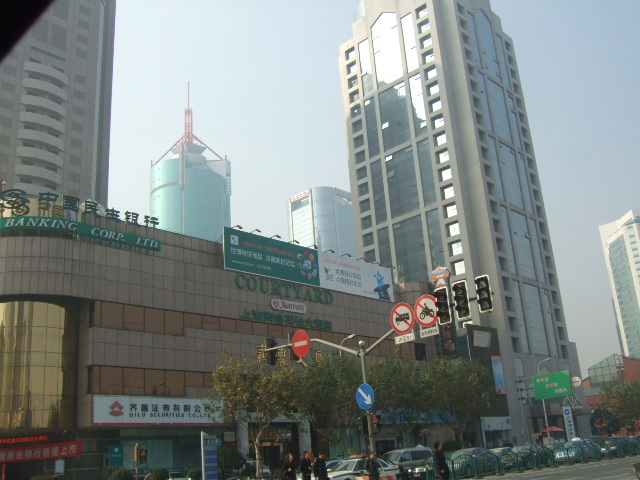 2009_120528420080240.JPG
