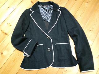 紺色ジャケット