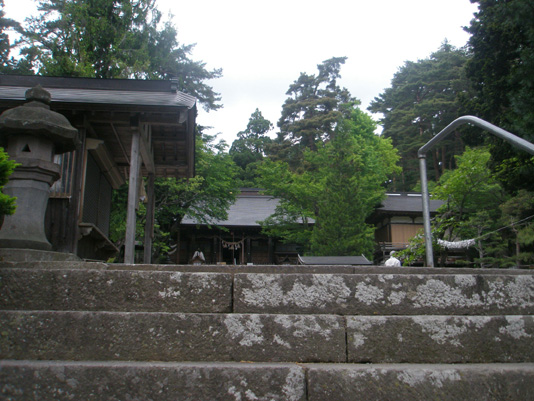 土津神社拝殿