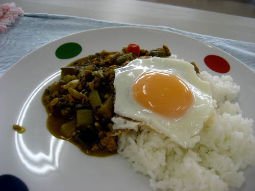 ｶﾚｰ