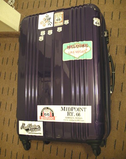 048suitcase.jpg