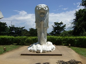 merlion2