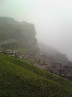 20081029霧のマチュピチュ１