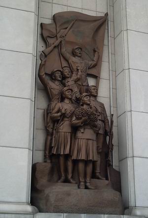 凱旋門レリーフ