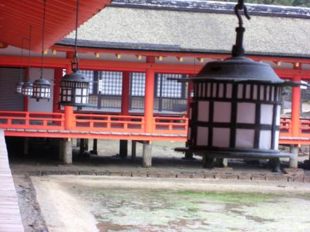 厳島神社