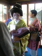 都をどりに来はった芸妓さん