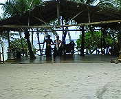 ﾌｧｲﾌｧｲﾀﾞﾝｽ