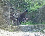 旧日本軍の大砲