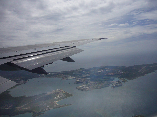 機内からのグアム