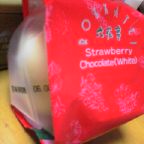 ストロベリーチョコレートホワイト