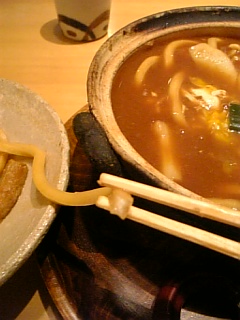 かしわ入煮込うどん玉子入