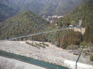 谷瀬の吊り橋