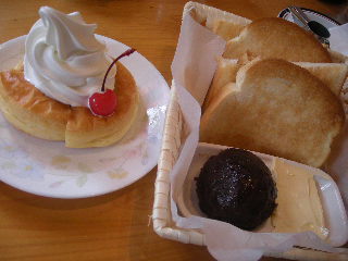 シロノワール＆小倉トースト