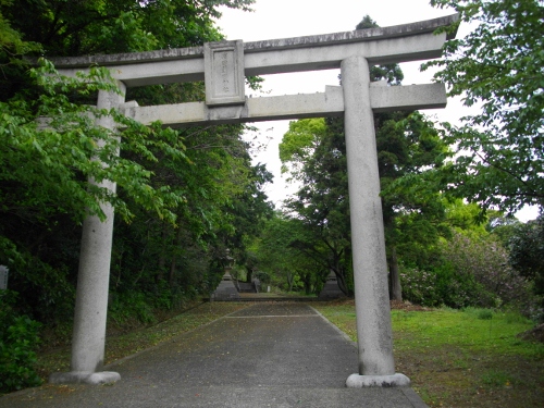 浜田城護国神社 (500x375).jpg