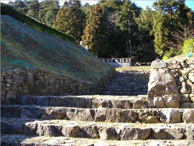 八王子城御主殿虎口.JPG